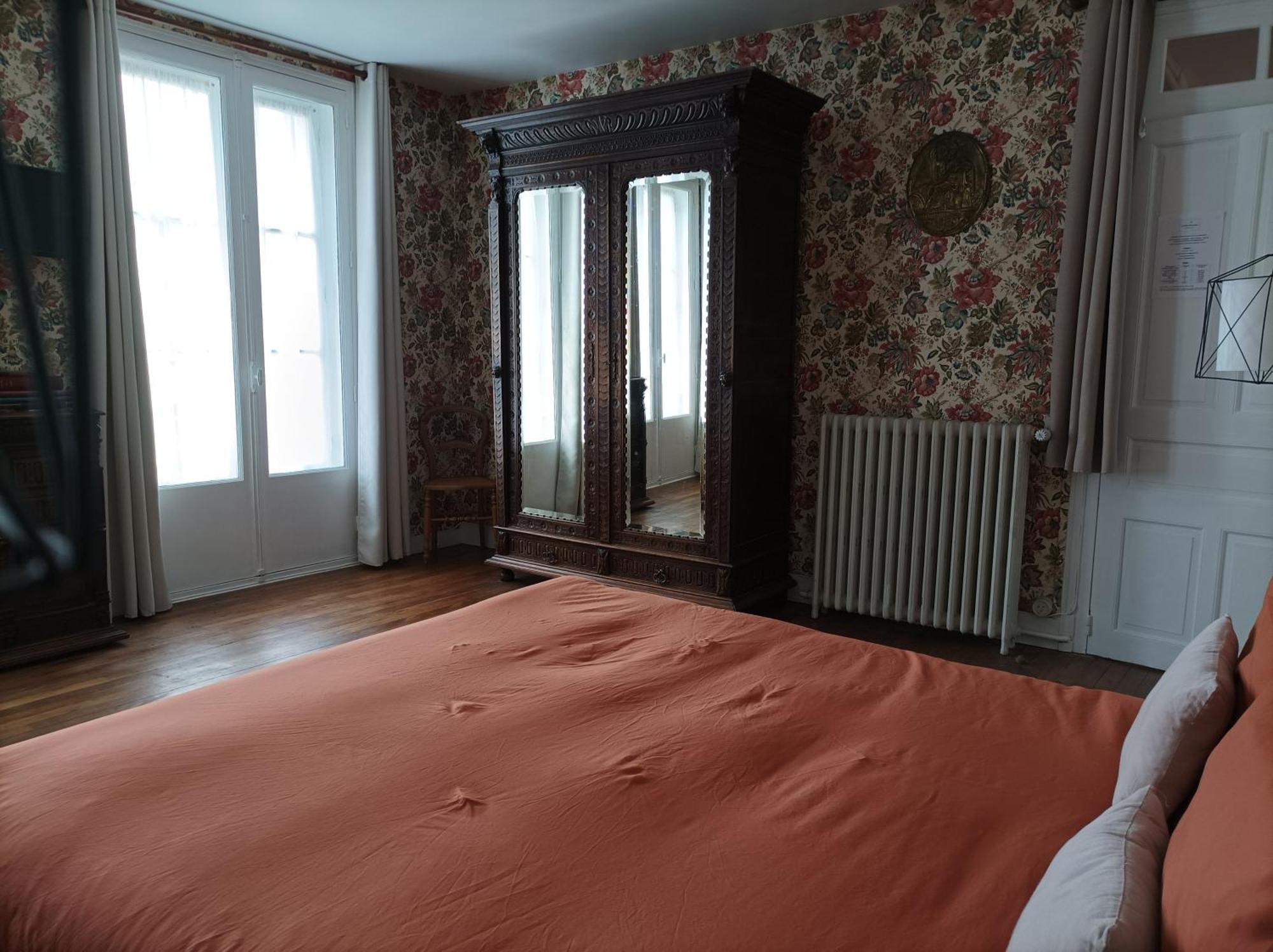Le Relais Des Roses- Chambres D'Hotes Vatan Eksteriør bilde